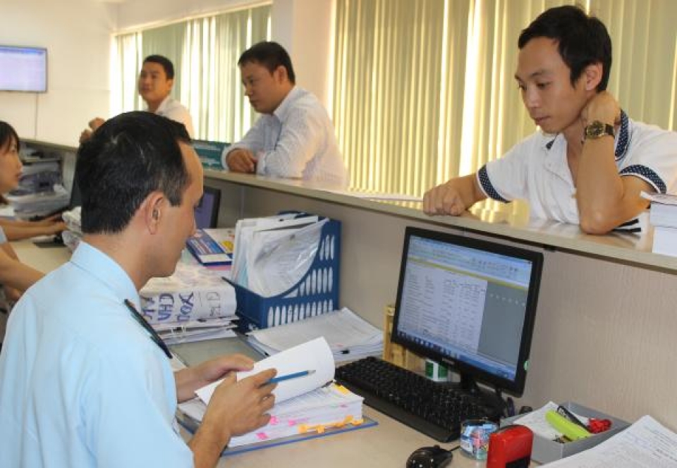 Revising Law on Import and Export Duties: Amending the provisions on the tax rate bracket