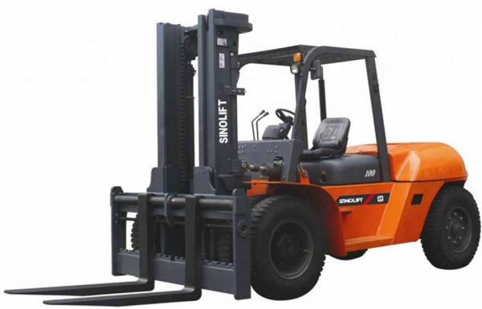 Imported forklifts are checked quality by the Vietnam Register